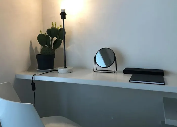 Medieval Center At River De Leie גנט